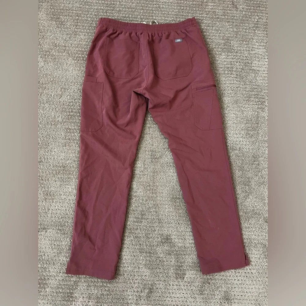 Figs Women’s Yola Straight Leg Scrub Pant Maeve